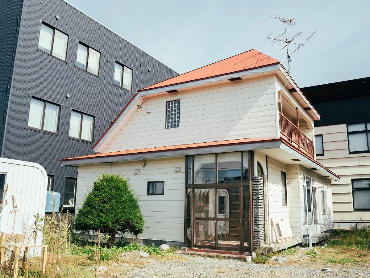 Guest house ゲストハウスvacilando Chitose
